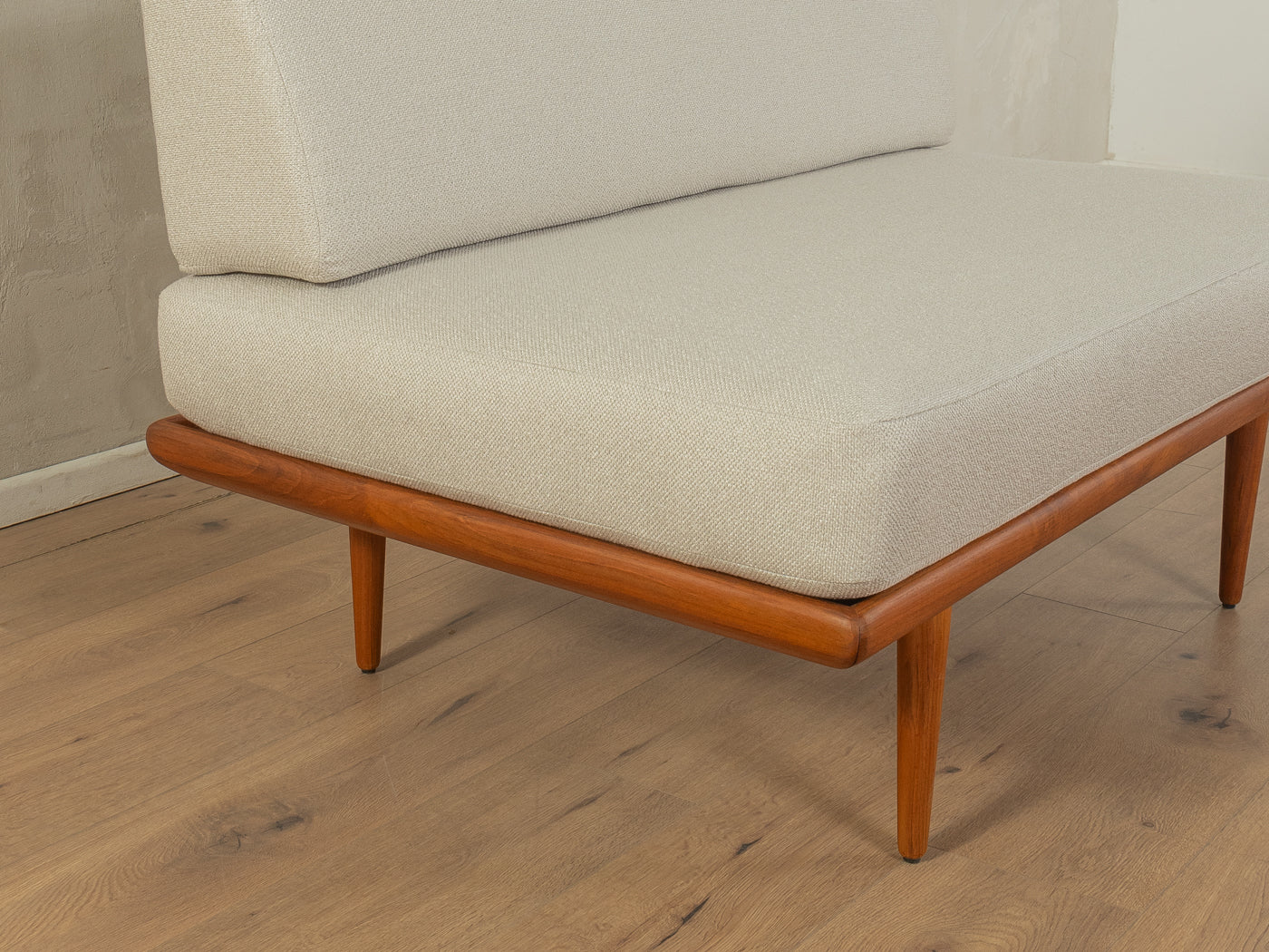 Minerva Sofa, Peter Hvidt & Orla Molgaard Nielsen