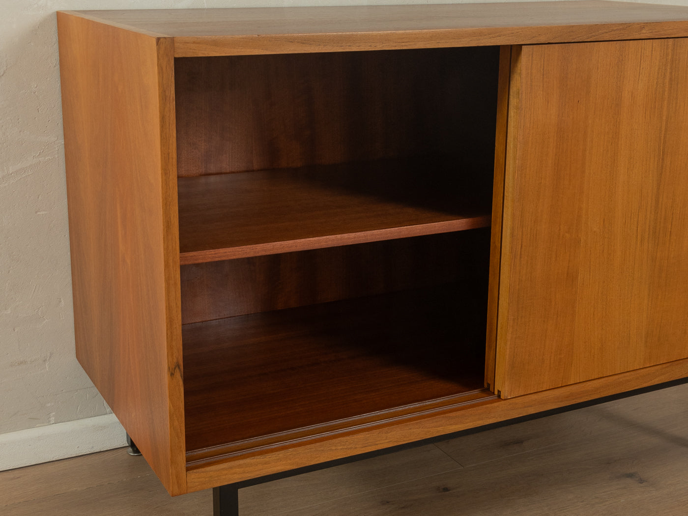 1950s chest of drawers