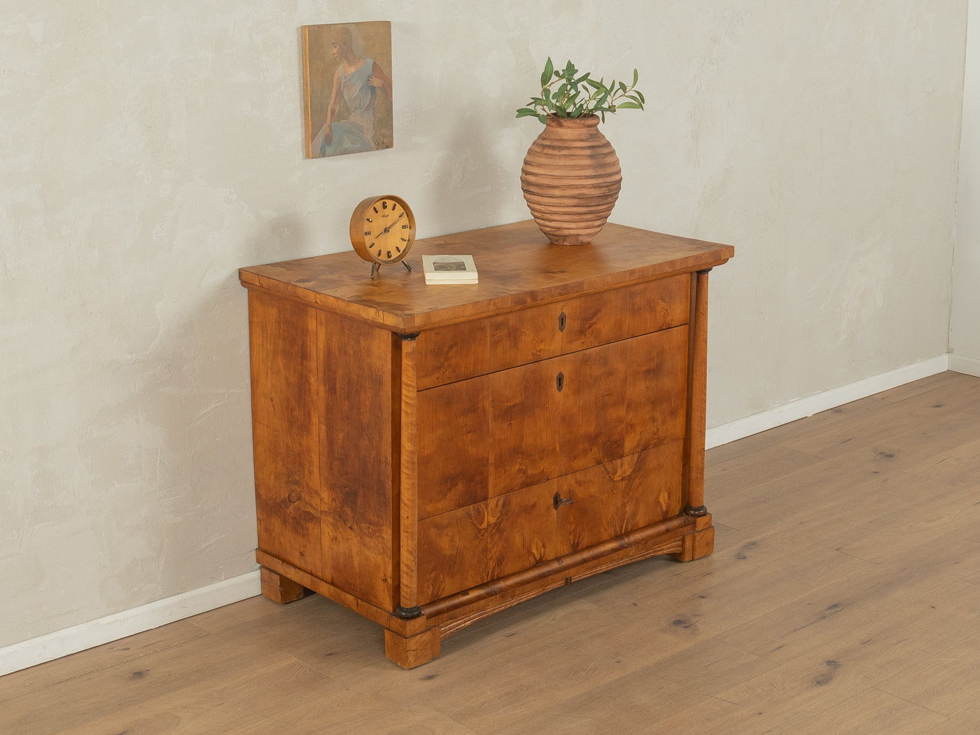 1830s Biedermeier chest of drawers