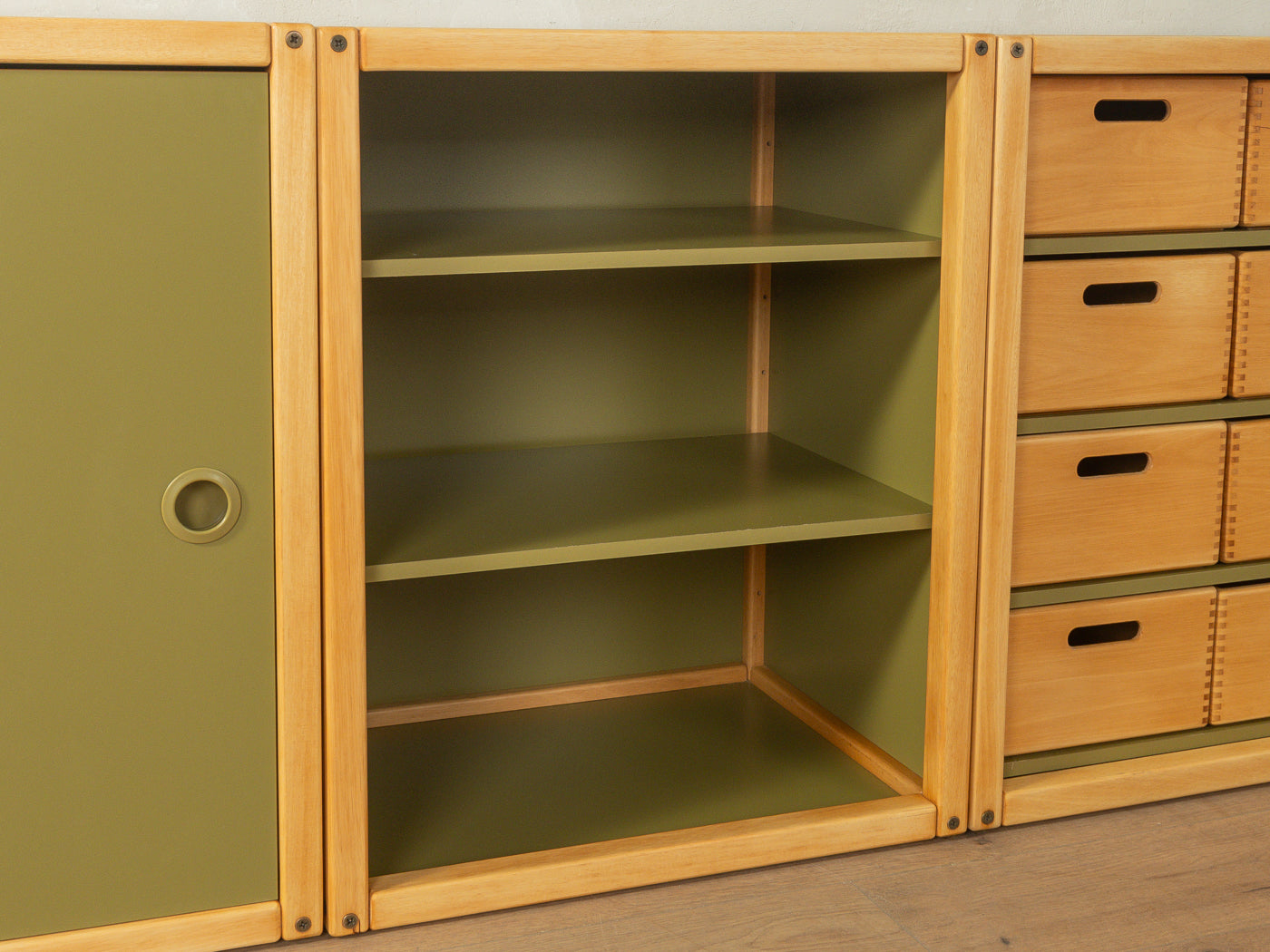 Flötotto chests of drawers