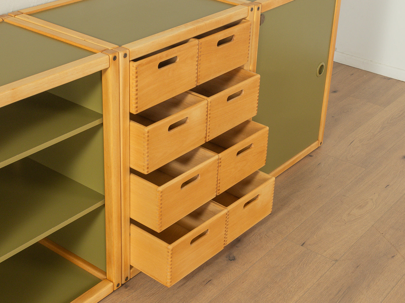 Flötotto chests of drawers
