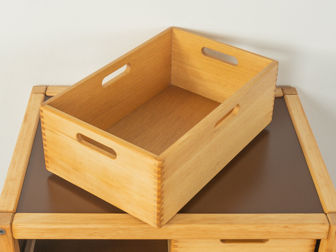 Flötotto chest of drawers