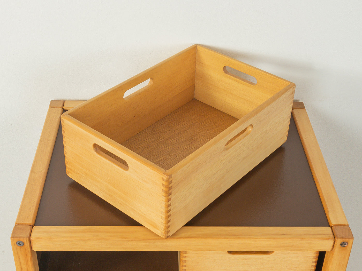 Flötotto chest of drawers