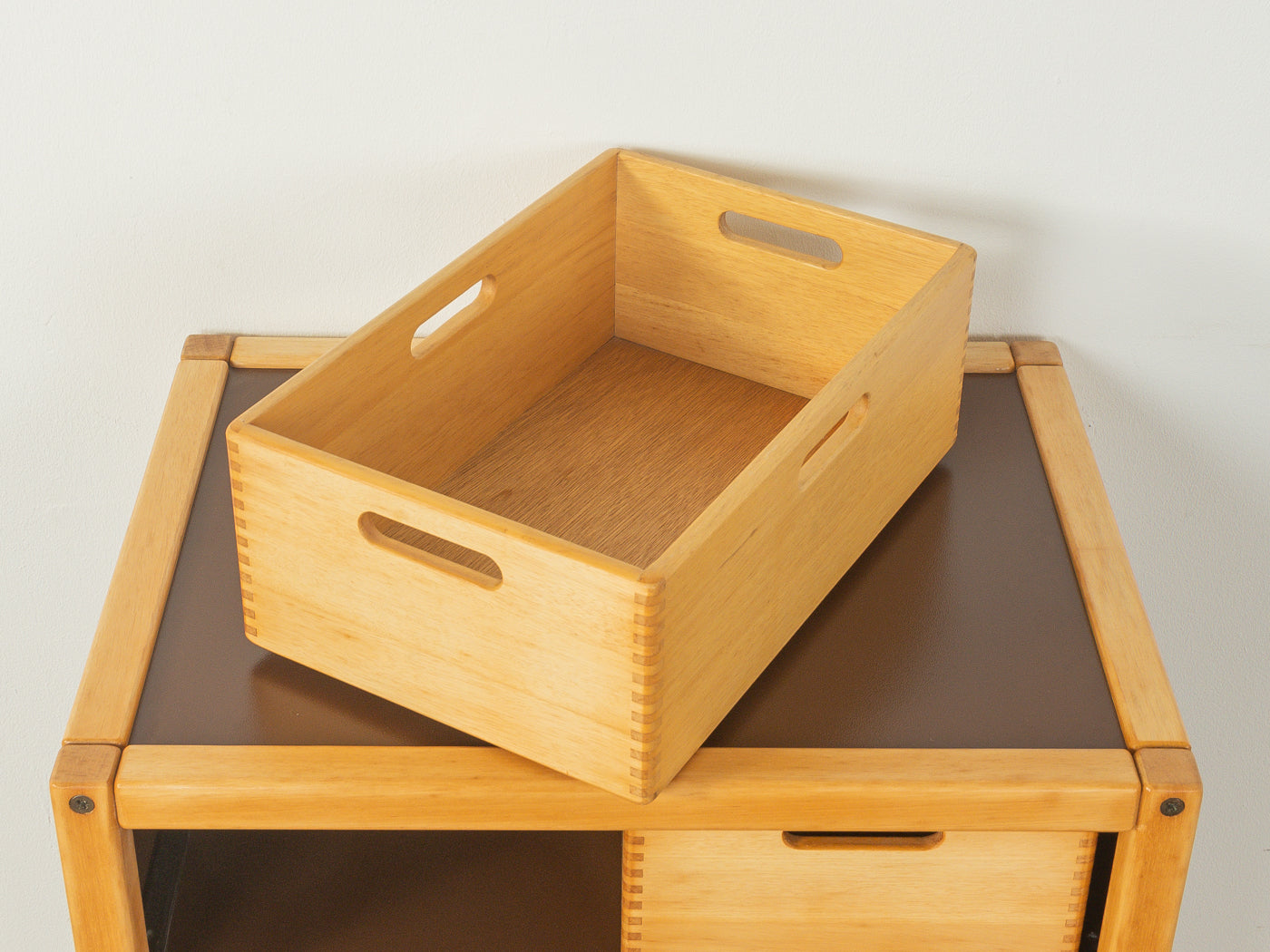 Flötotto chest of drawers