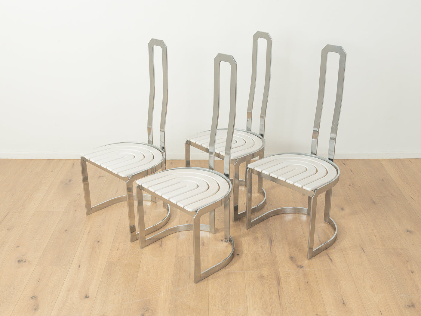 Postmodern dining chairs, Allmilmö