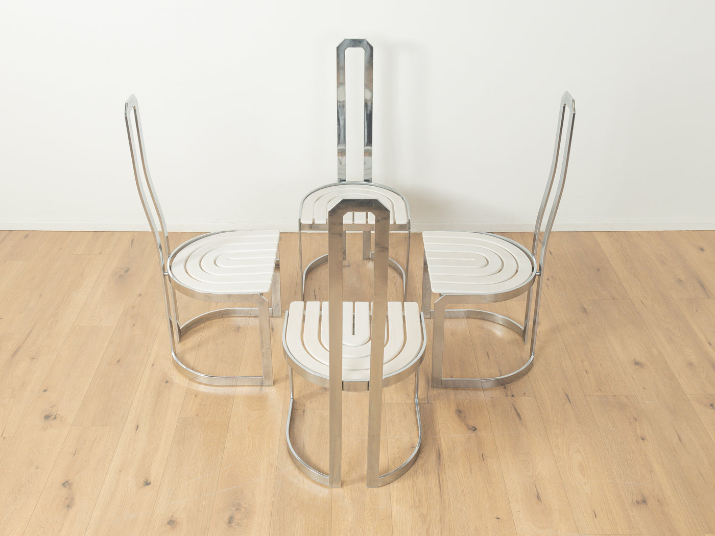 Postmodern dining chairs, Allmilmö