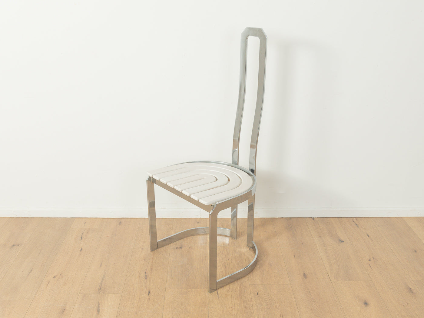 Postmodern dining chairs, Allmilmö