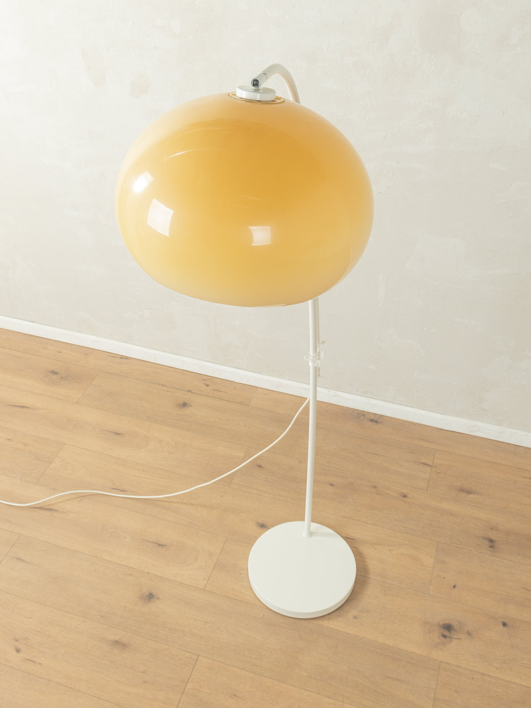 1970s arc lamp