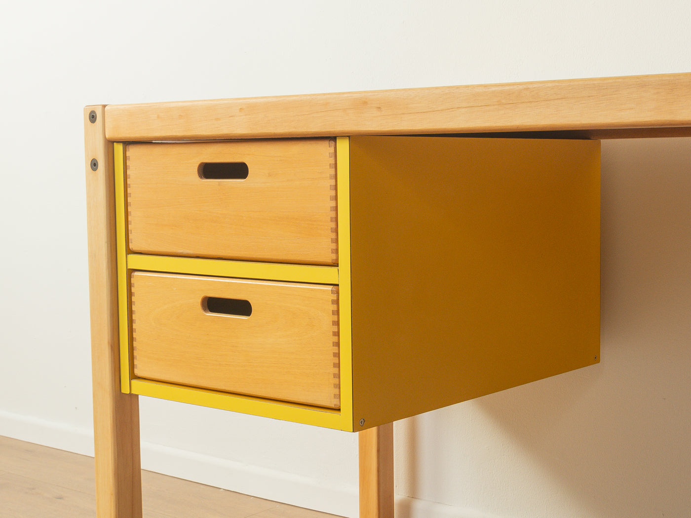 Flötotto Schreibtisch