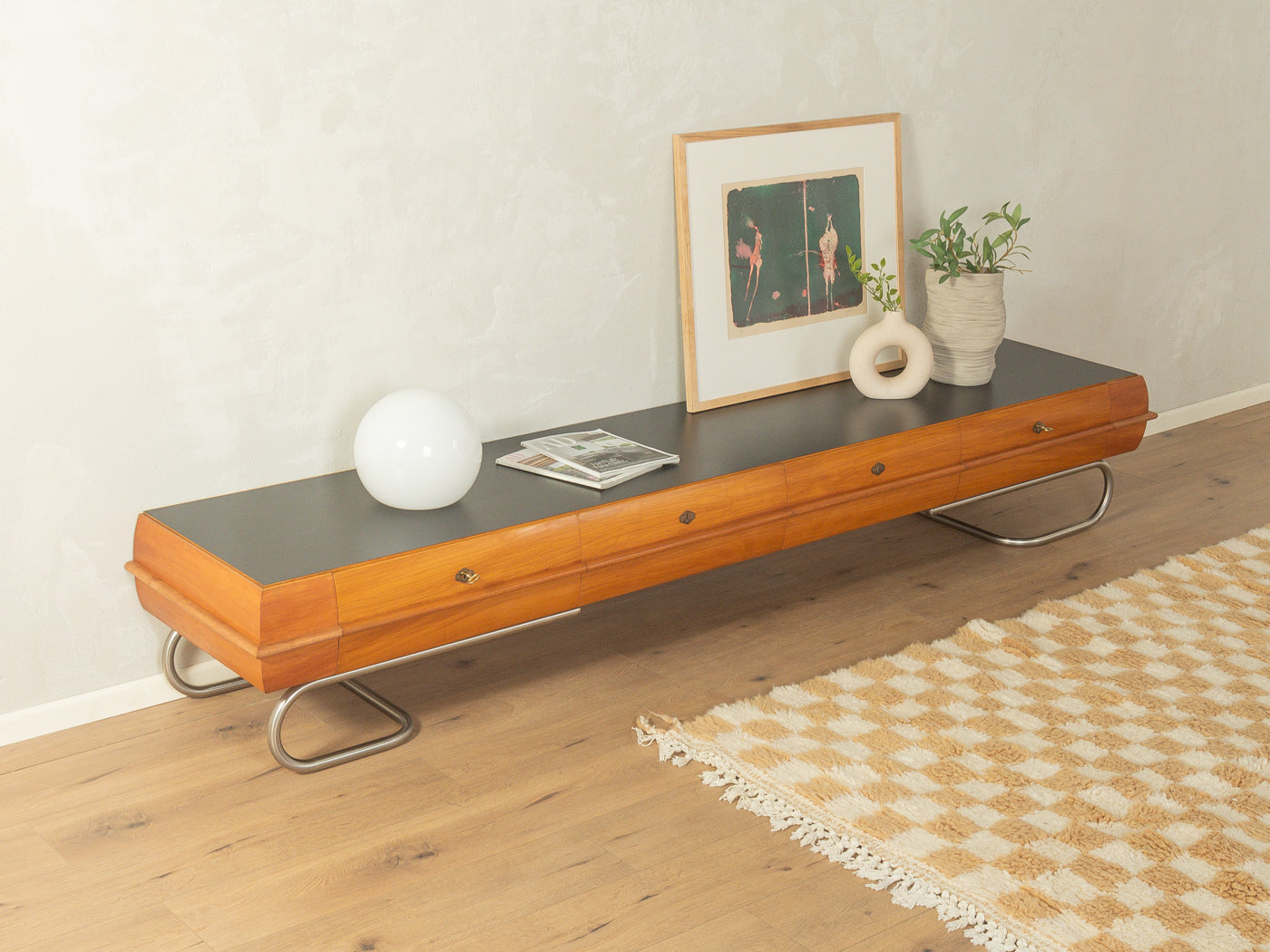 Einzigartiges Lowboard