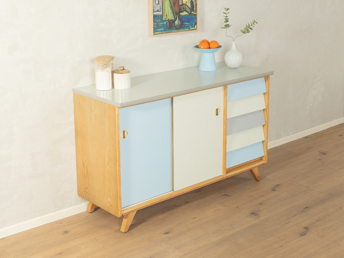 Zauberhafter 1950er Jahre Küchenschrank