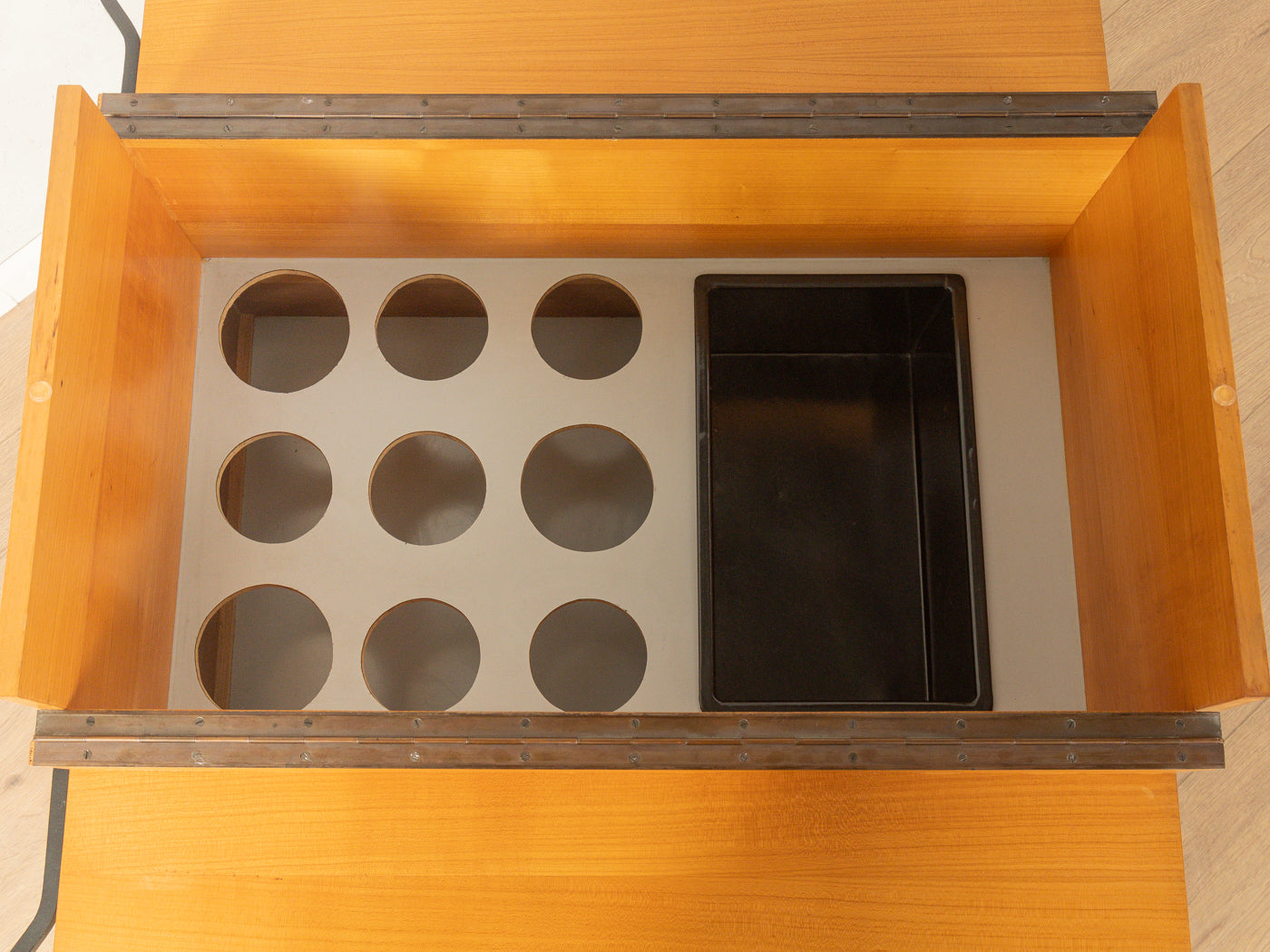 1960er Jahre Barwagen, Hausbar