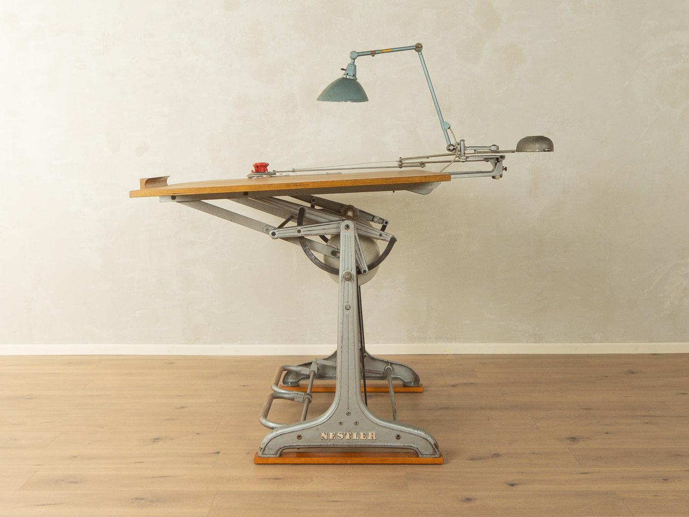 1950er Jahre Zeichentisch, Nestler