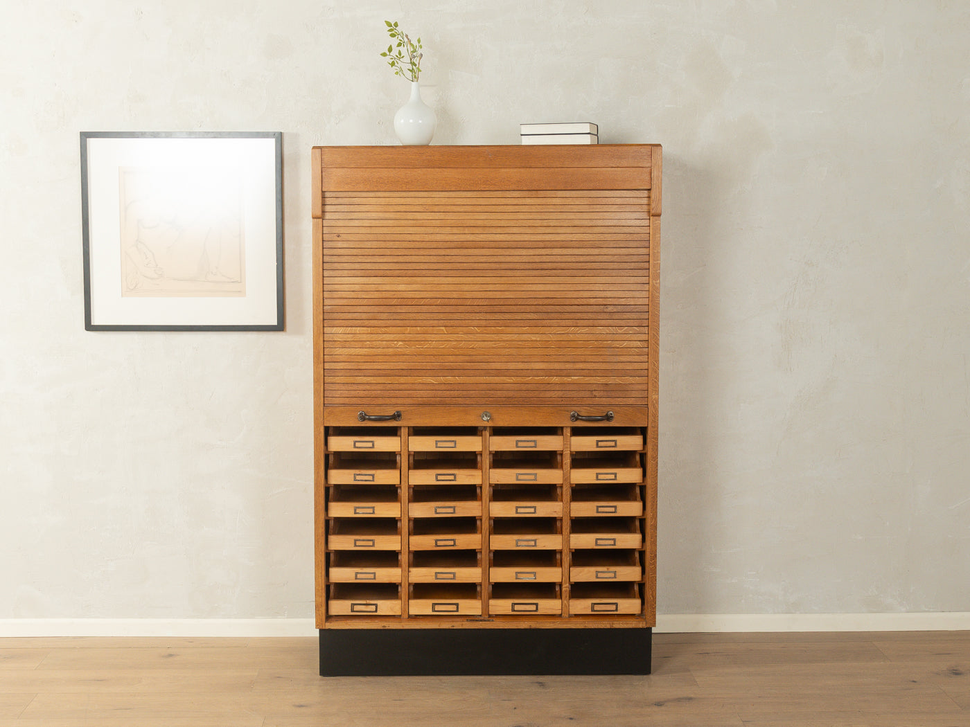 1950er Jahre Rollladenschrank