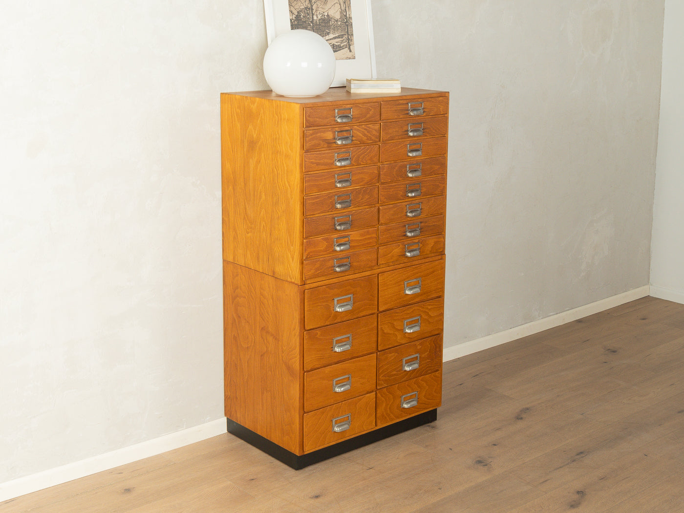 1950er Jahre Schubladenschrank