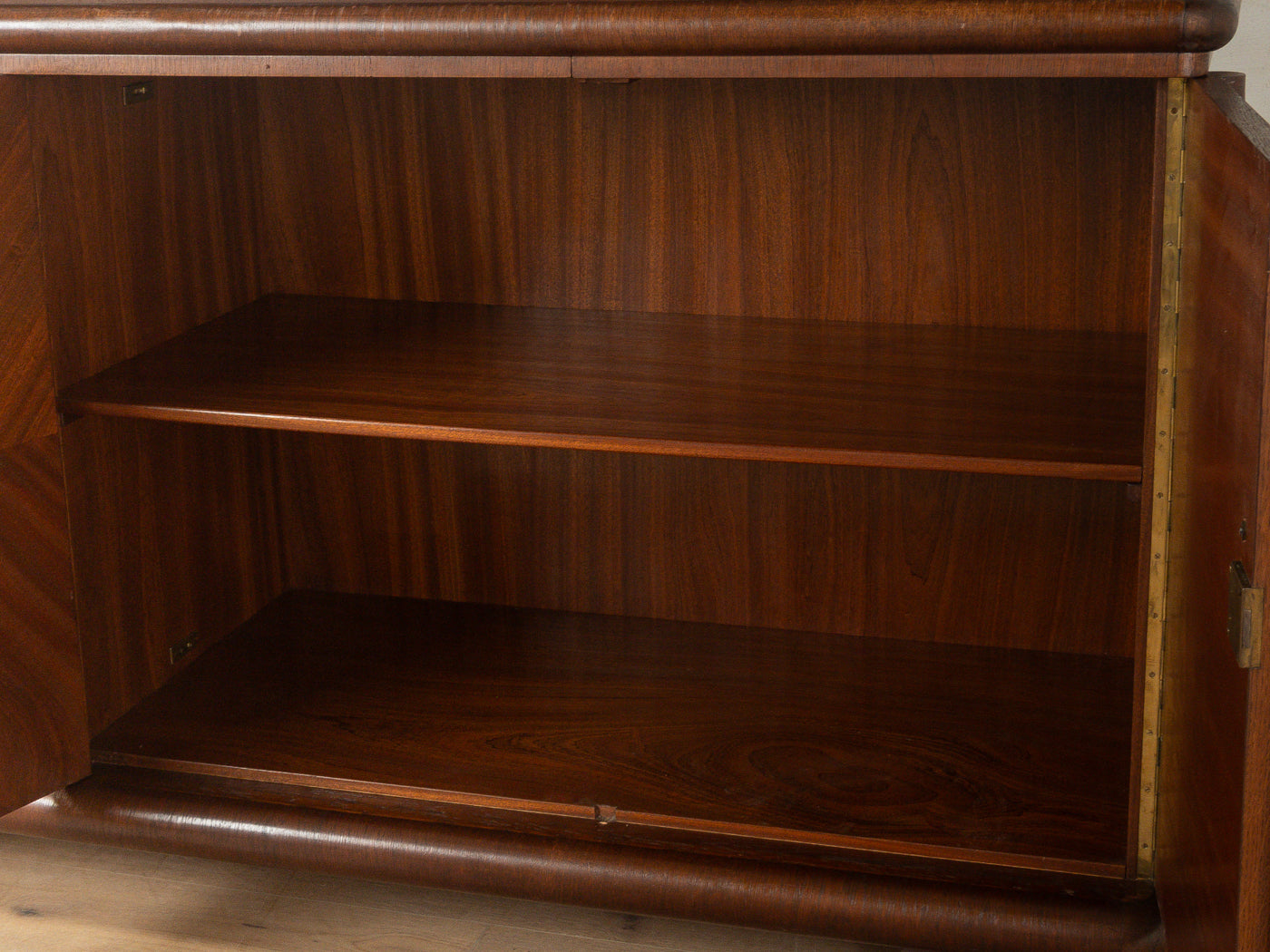 1920er Jahre Art déco Vitrine