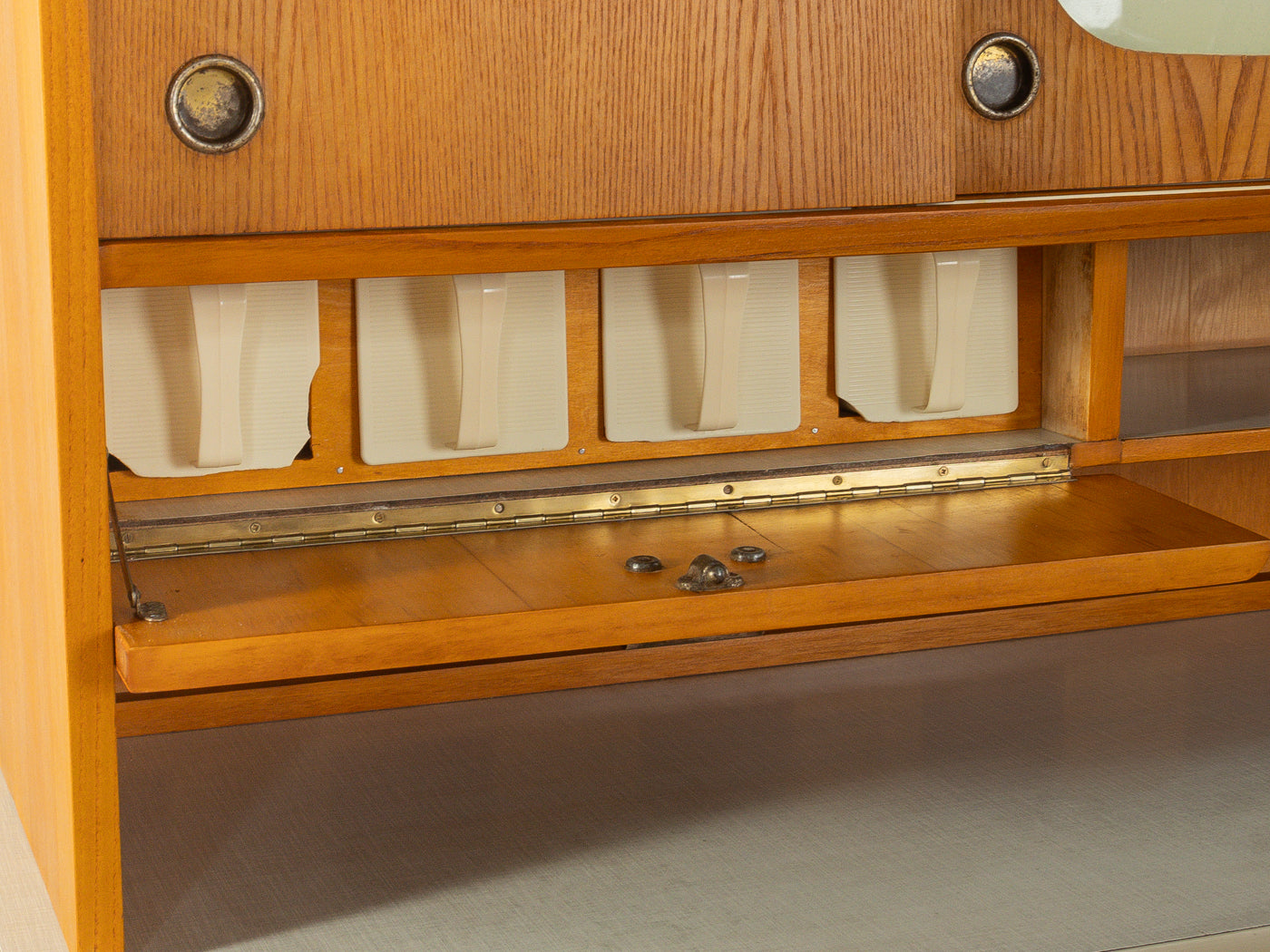 Zauberhafter Küchenschrank