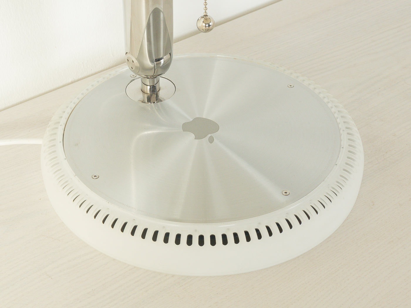 Apple iMac G4 table lamp