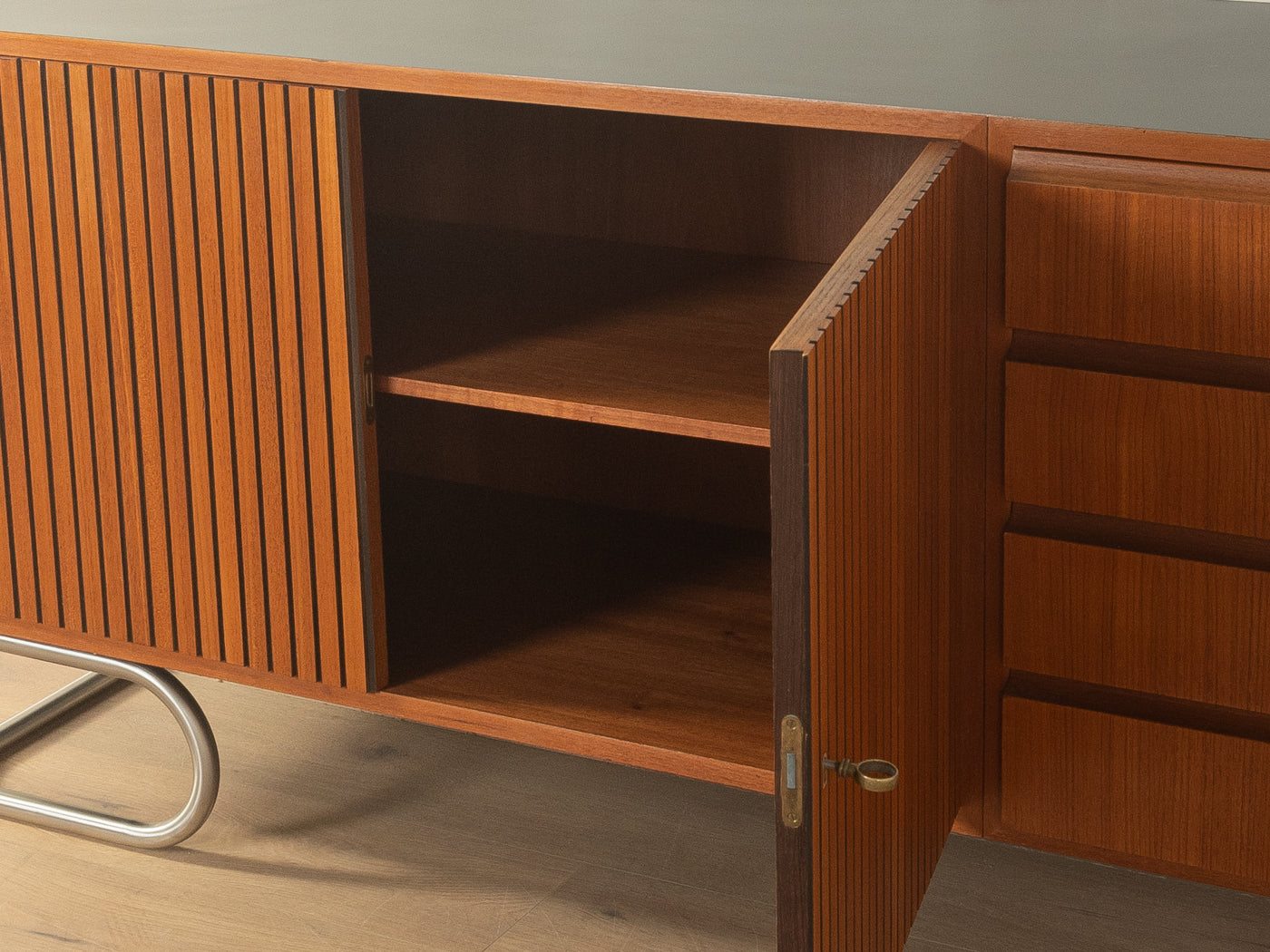 Einzigartiges Sideboard, Oldenburger Möbelwerkstätten