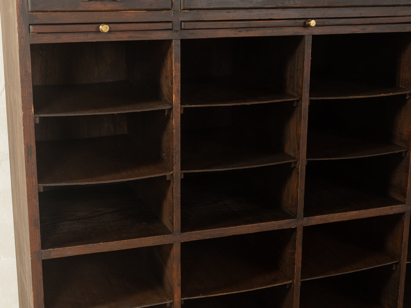 1920er Jahre Werkstattschrank