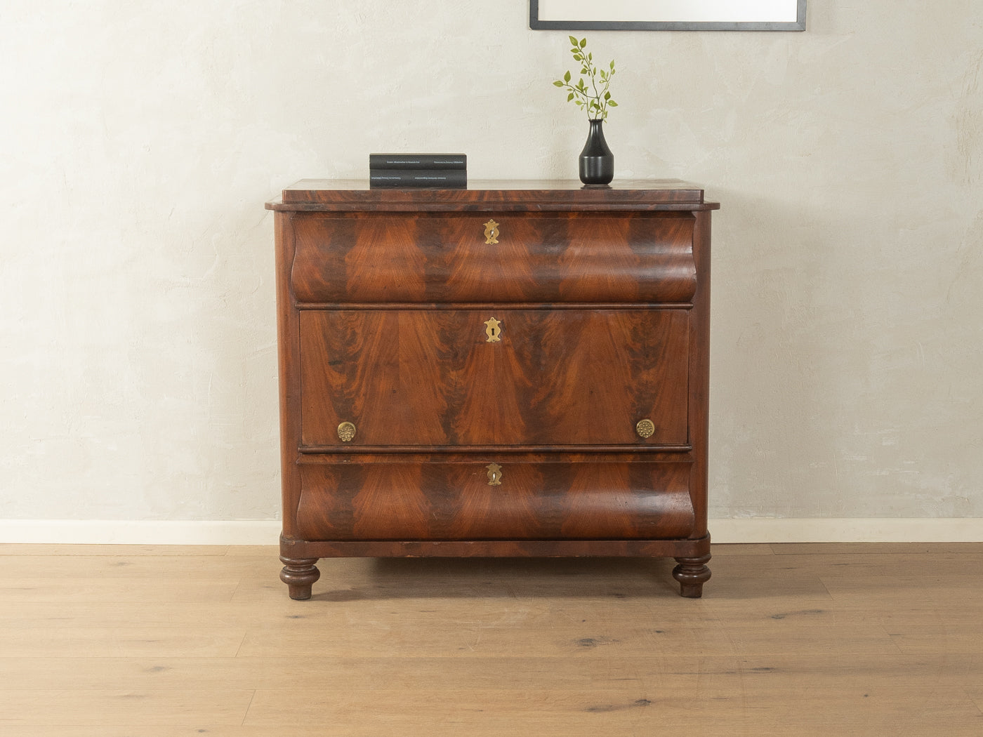 Biedermeier chest of drawers