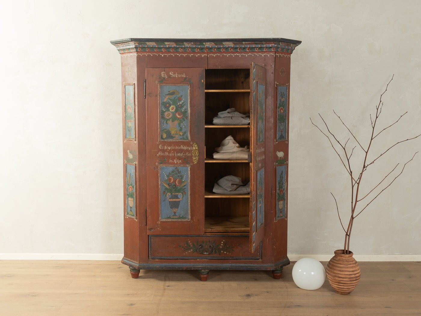 Antiker Bauernschrank