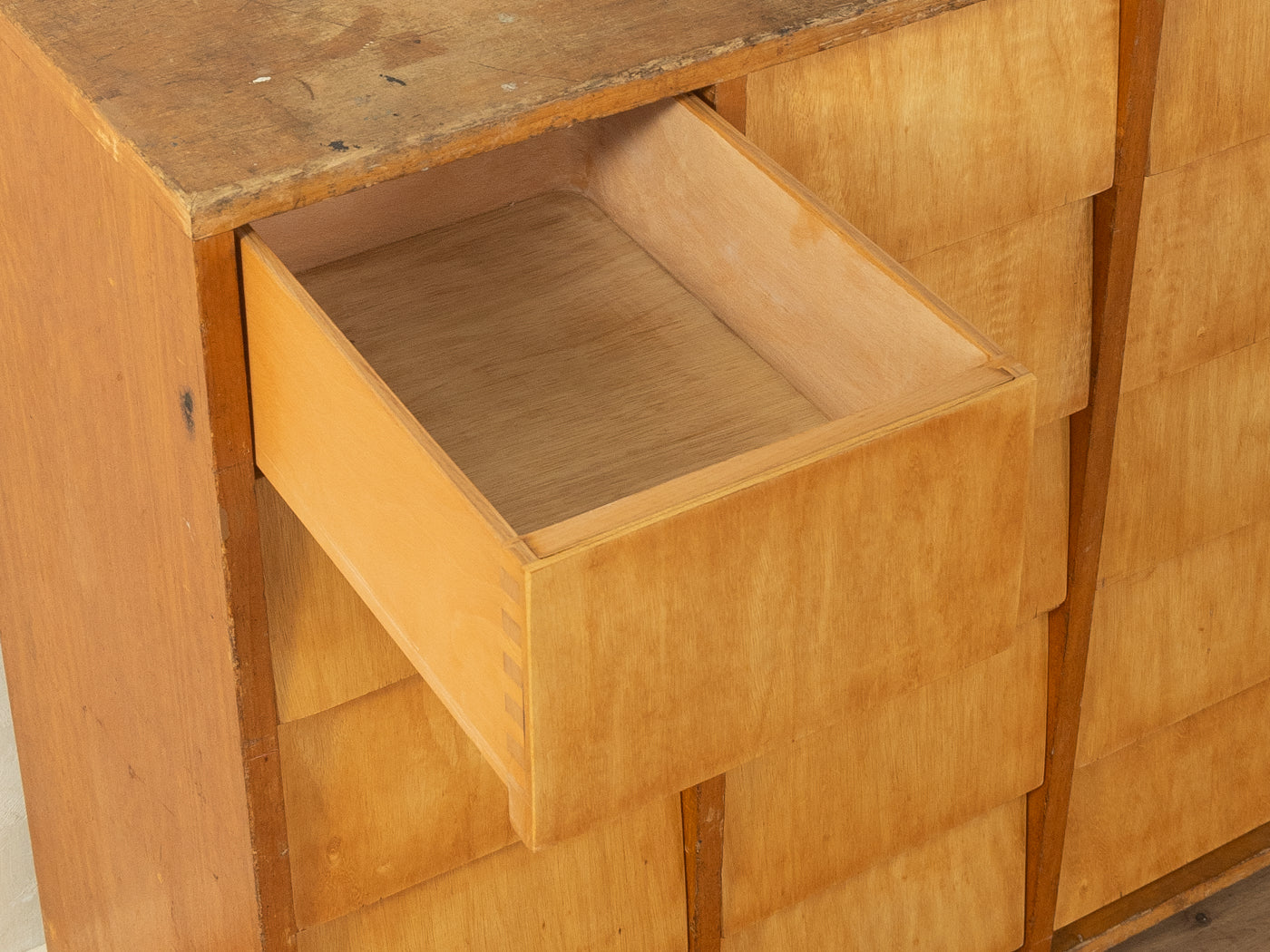 1950er Jahre Schubladenschrank