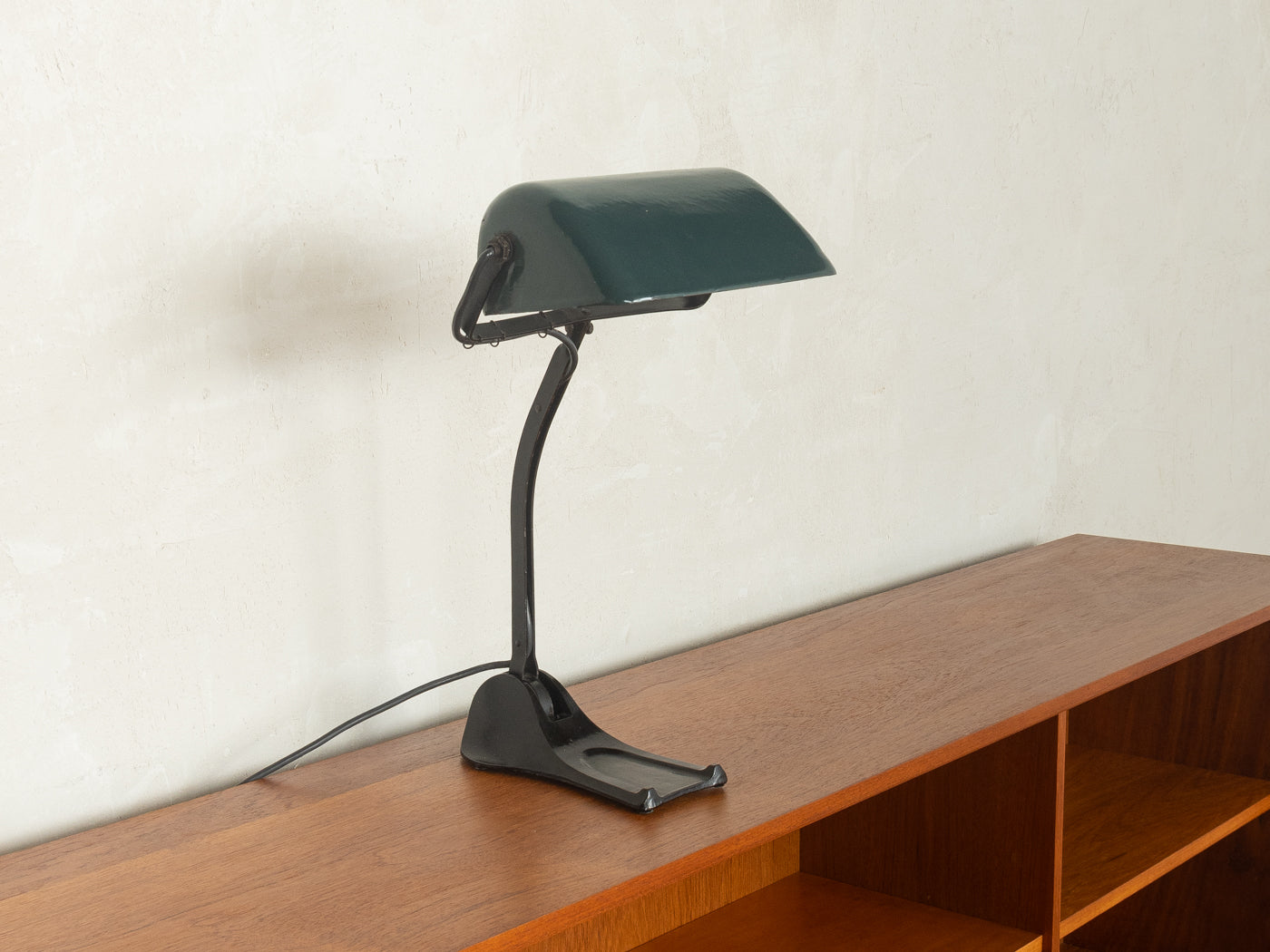 Art Deco desk lamp, Hellux