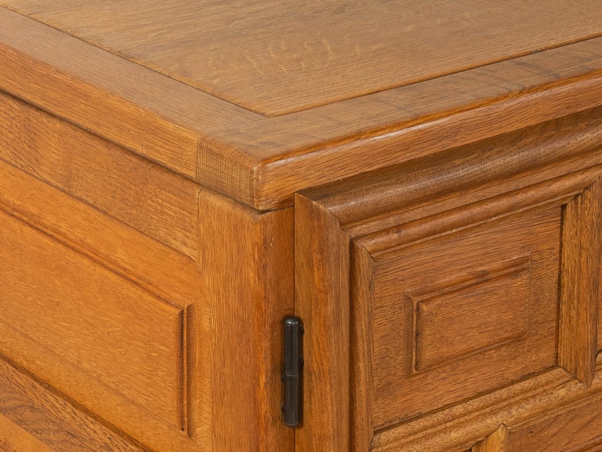 Brutalistisches Sideboard