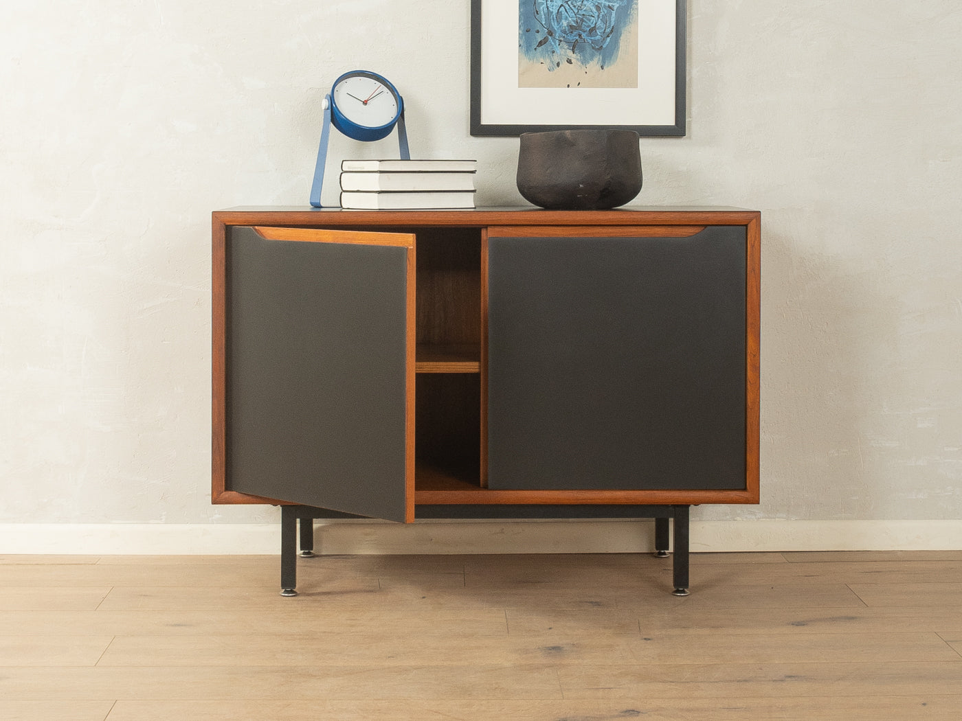 1960s chest of drawers