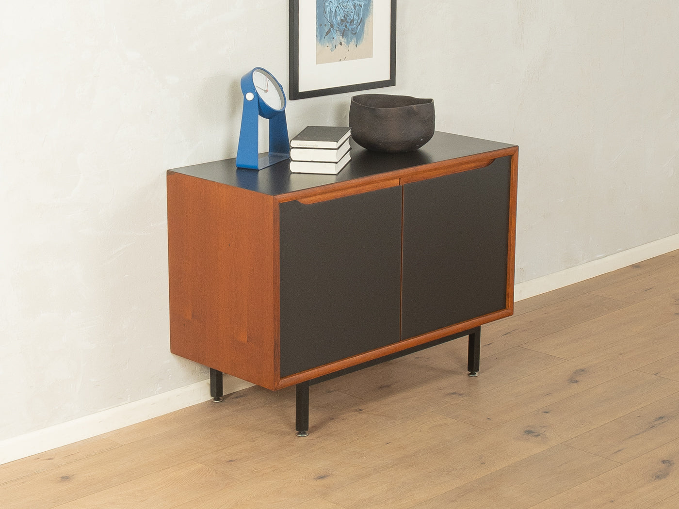 1960s chest of drawers