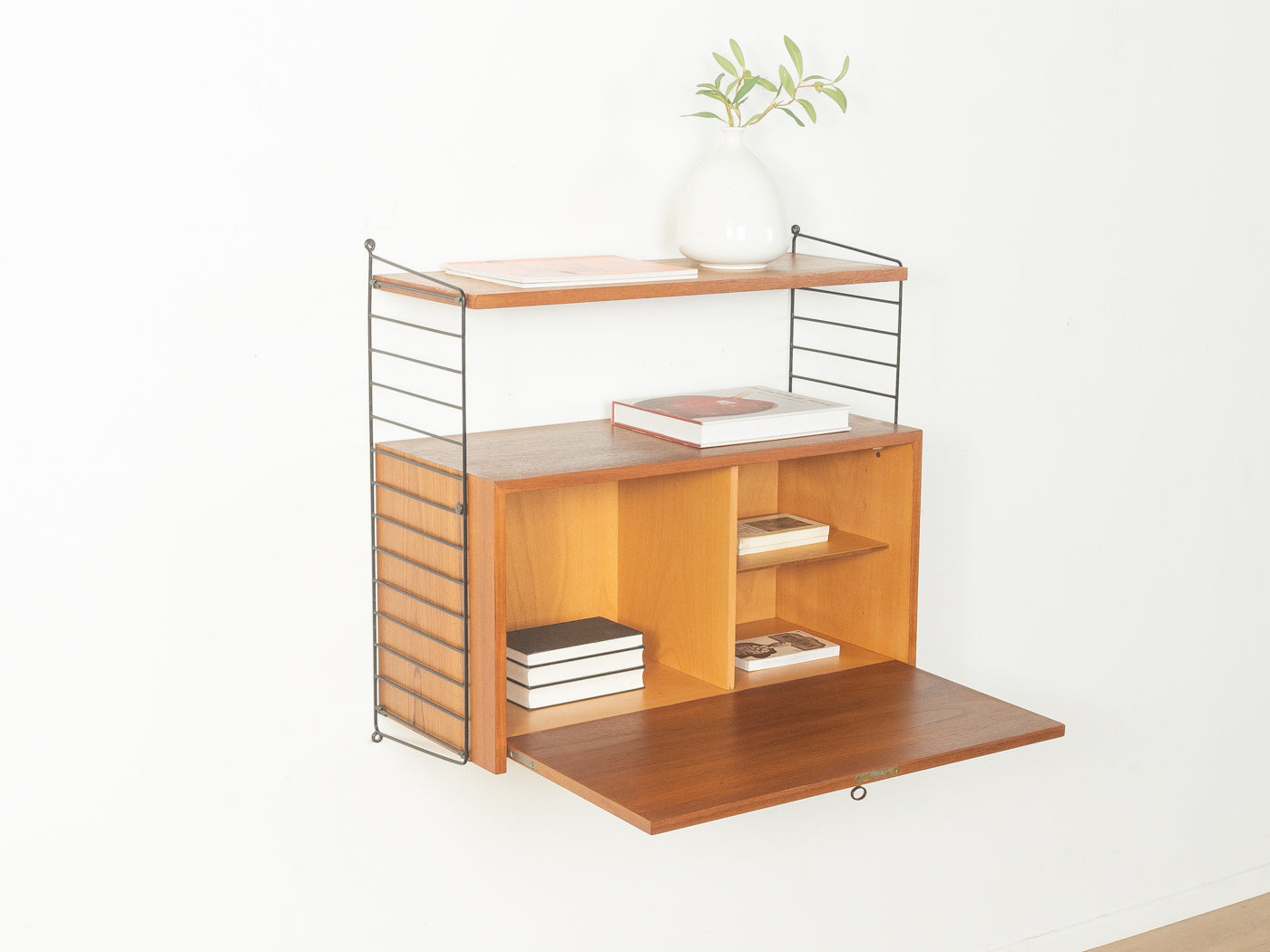 1950er Jahre Wandregal, Nils Strinning