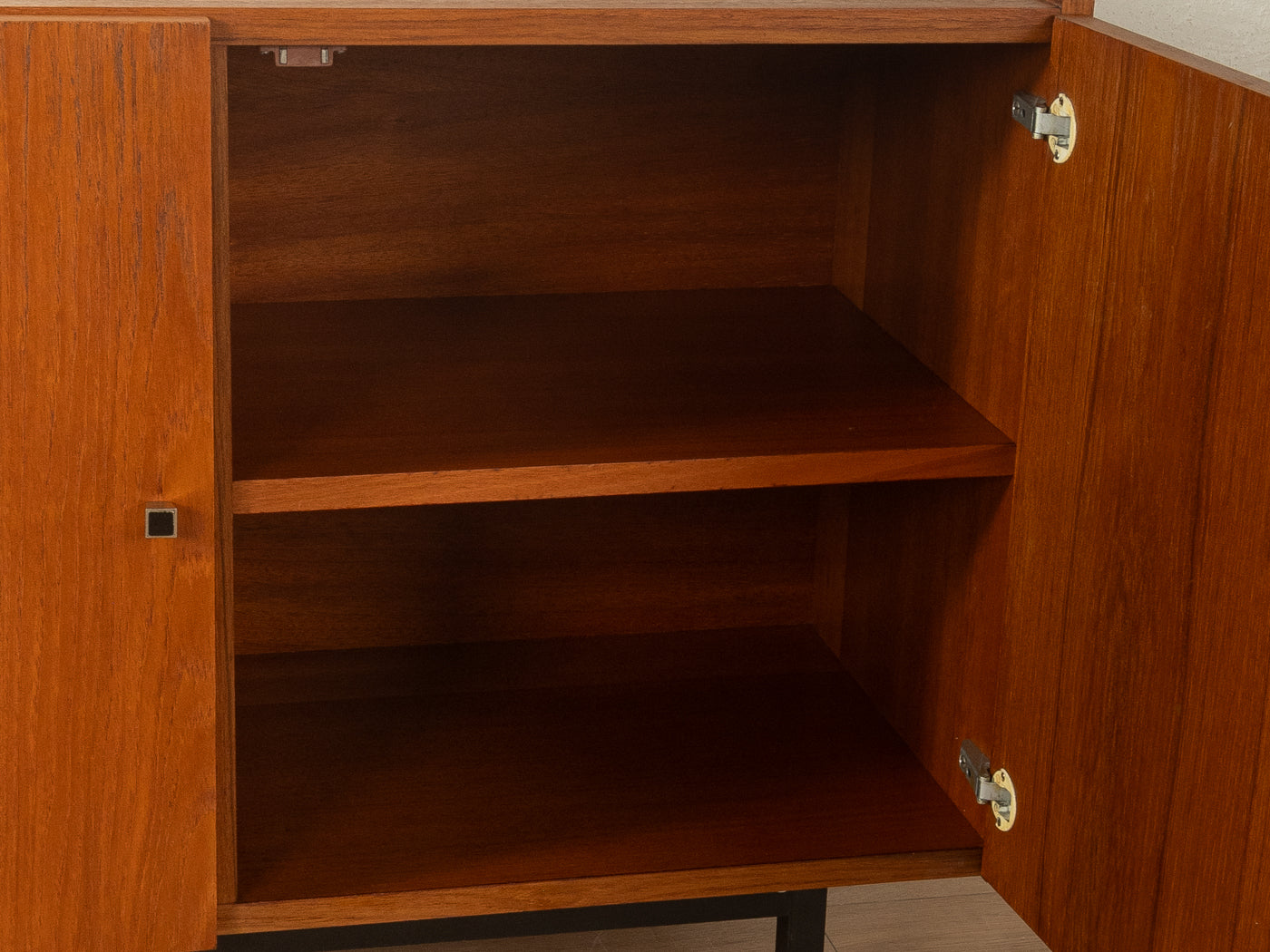 1960s chest of drawers