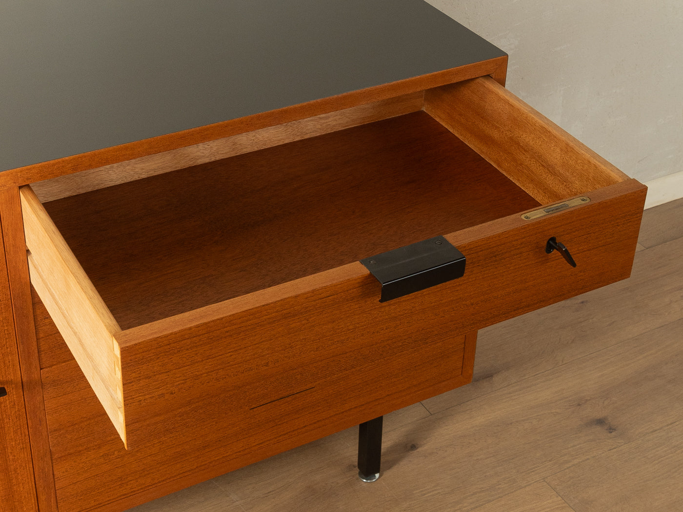 Sideboard, Herbert Hirche für Holzäpfel