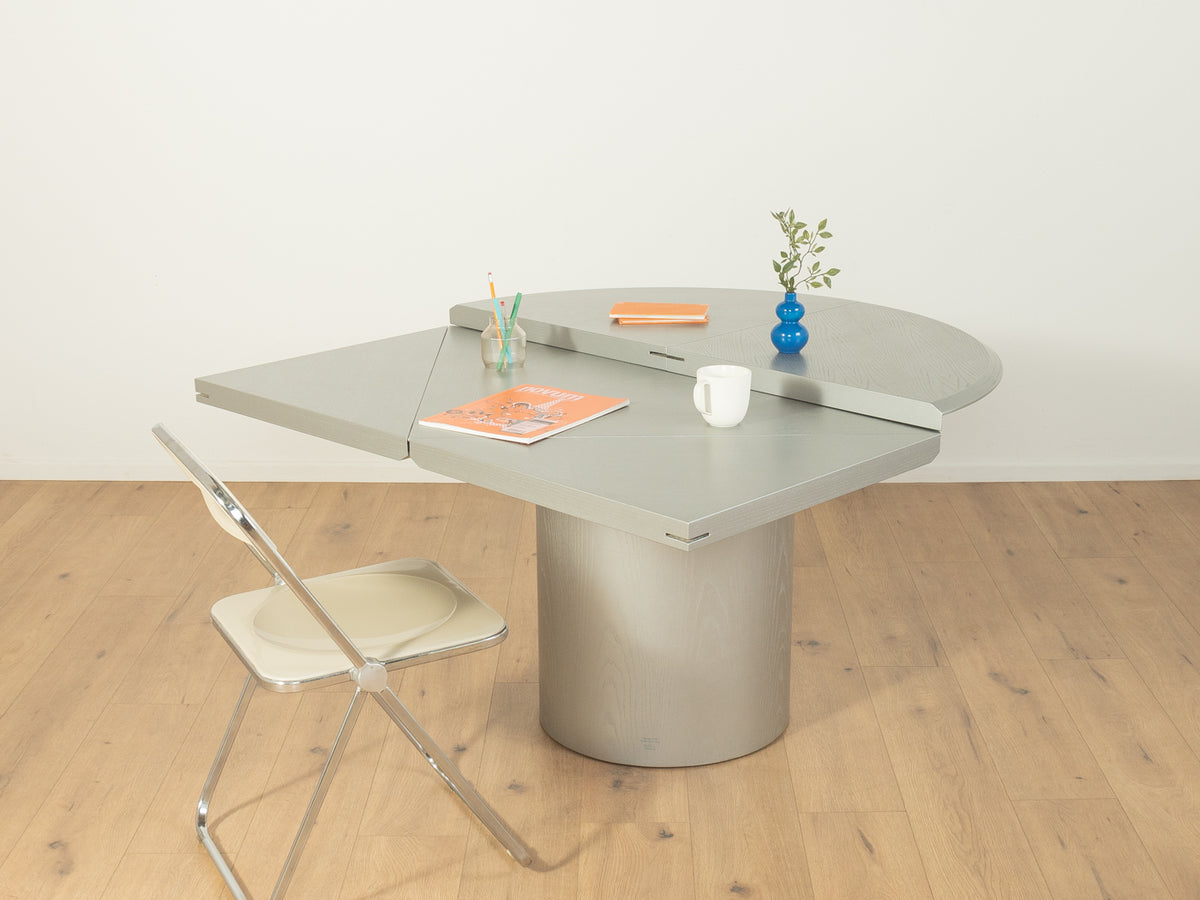 Quadrondo dining table, Erwin Nagel, Rosenthal, Silver
