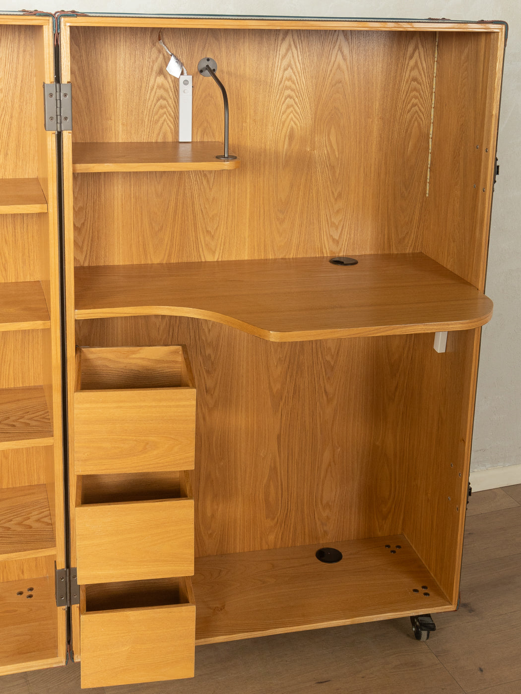 Hausbüro im Memphis Design - Bild 18