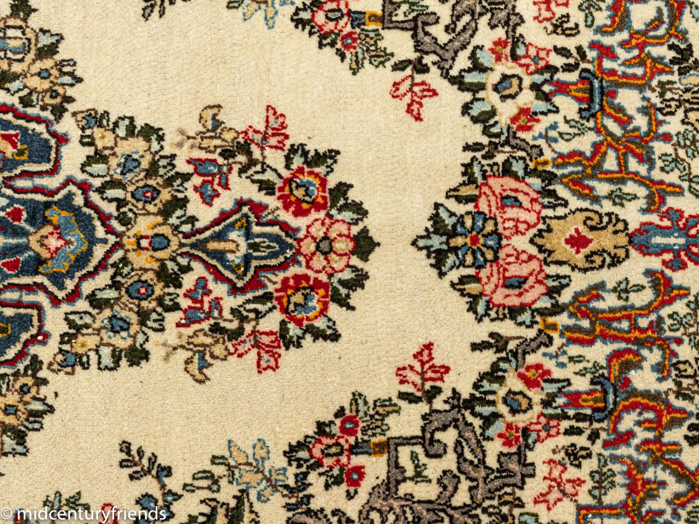 1960er Jahre Ghom Teppich, 135 x 219