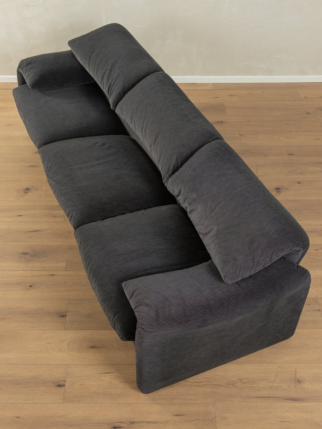 "675 MARALUNGA" Sofa, Vico Magistretti, Cassina - Mid Century Friends - Vintage - Retro - Mid Century