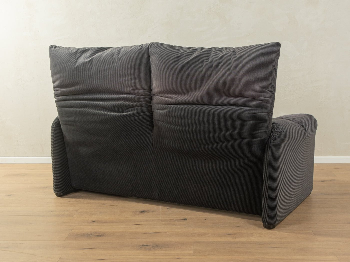 "675 MARALUNGA" Sofa, Vico Magistretti, Cassina - Mid Century Friends - Vintage - Retro - Mid Century