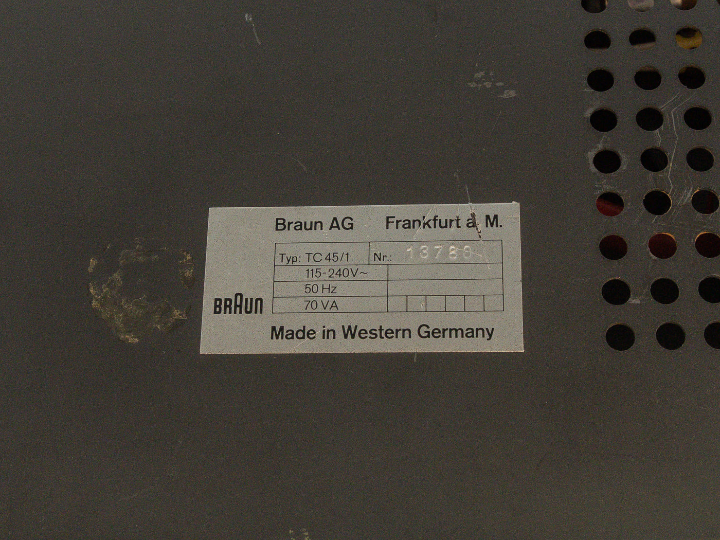 Braun Audio 2 & Vitsœ 606 Shelving system, Dieter Rams