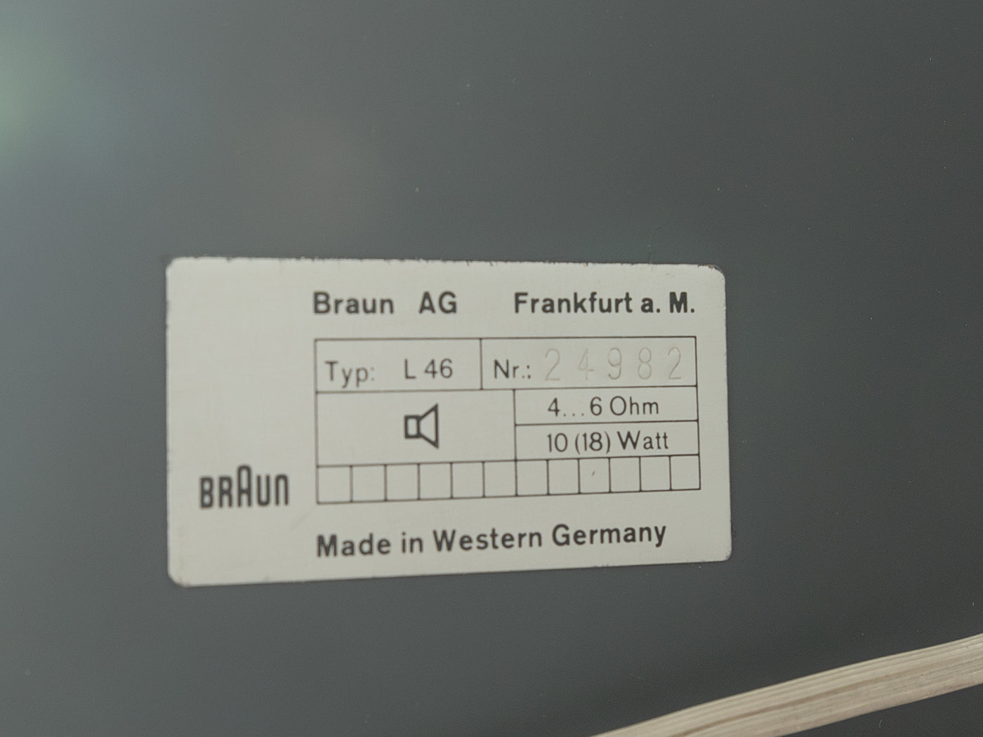 Braun TC 45/1 & Vitsœ 606 Shelving system, Dieter Rams