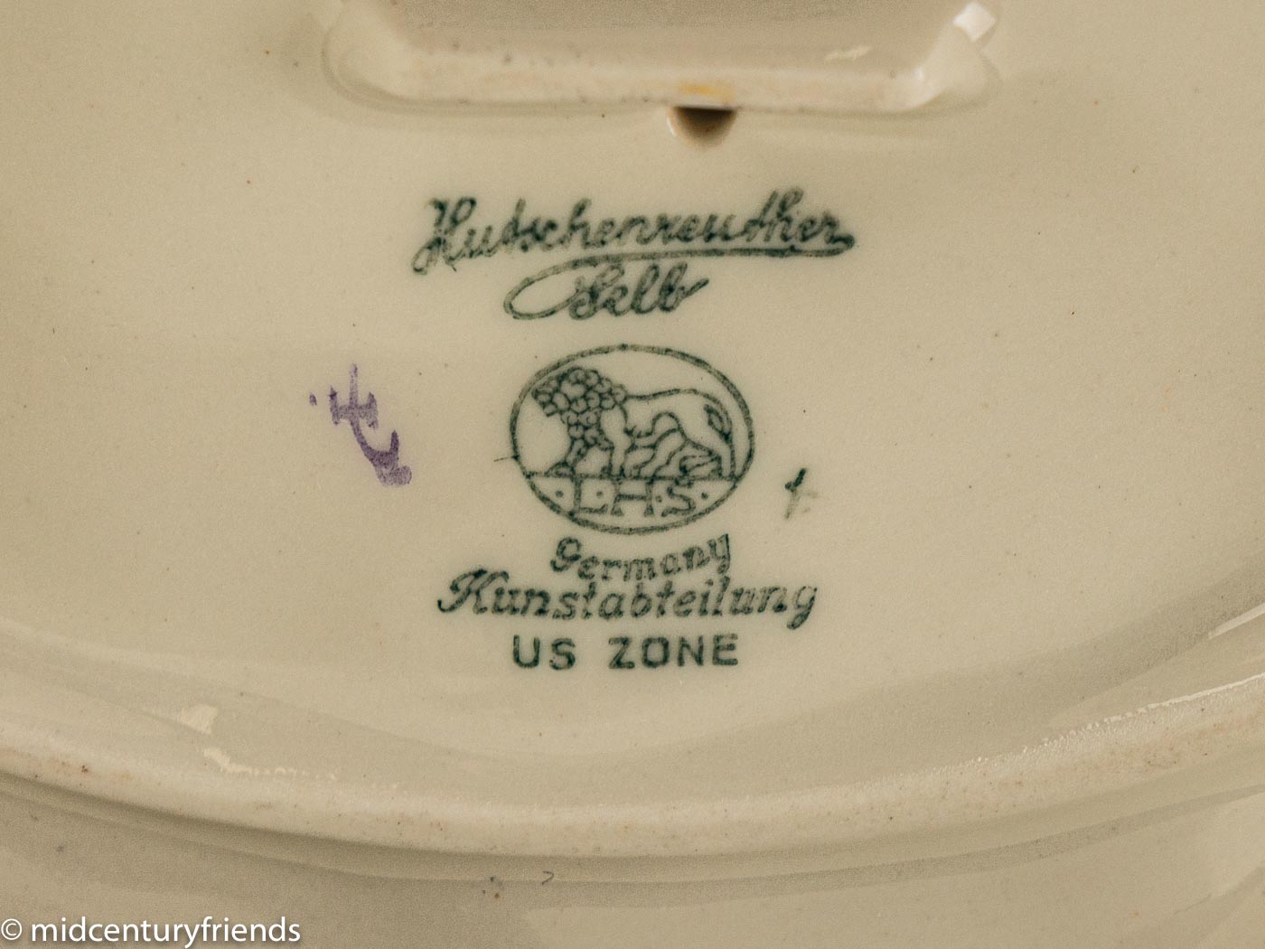 WUNDERVOLLER FRAUENAKT MIT REHKITZ, 1950ER JAHRE