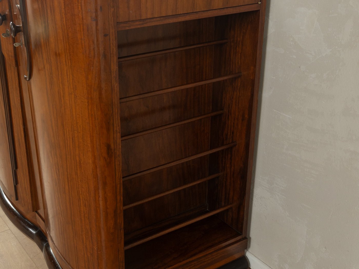 Art déco Kleiderschrank - Mid Century Friends - Vintage - Retro - Mid Century
