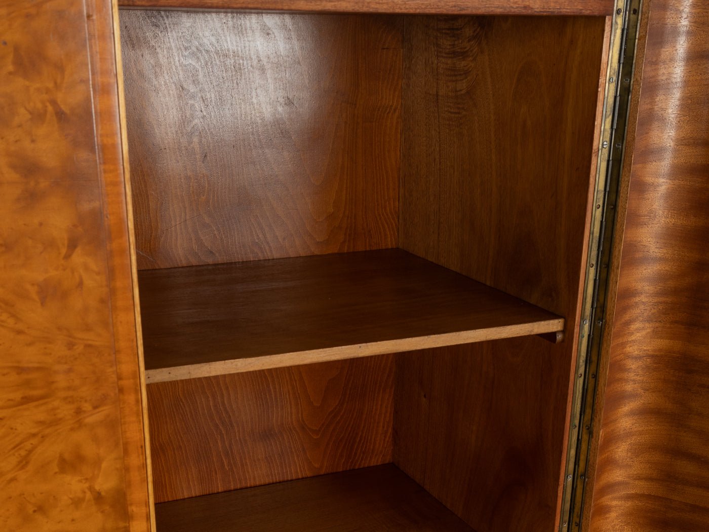 Art déco Kleiderschrank - Mid Century Friends - Vintage - Retro - Mid Century