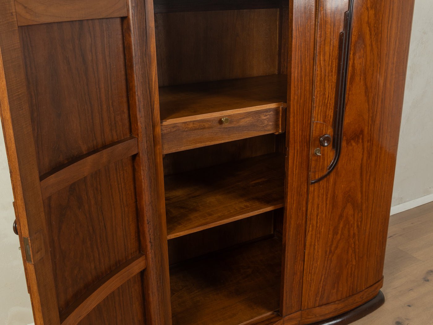 Art déco Kleiderschrank - Mid Century Friends - Vintage - Retro - Mid Century