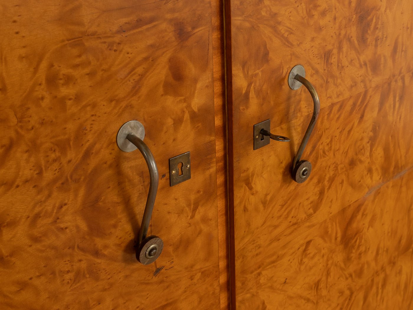 Art déco Kleiderschrank - Mid Century Friends - Vintage - Retro - Mid Century