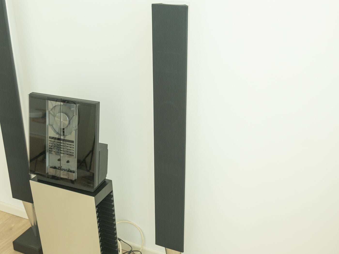 "BeoCenter 2500" & "BeoLab 8000", Bang & Olufsen - Mid Century Friends - Vintage - Retro - Mid Century
