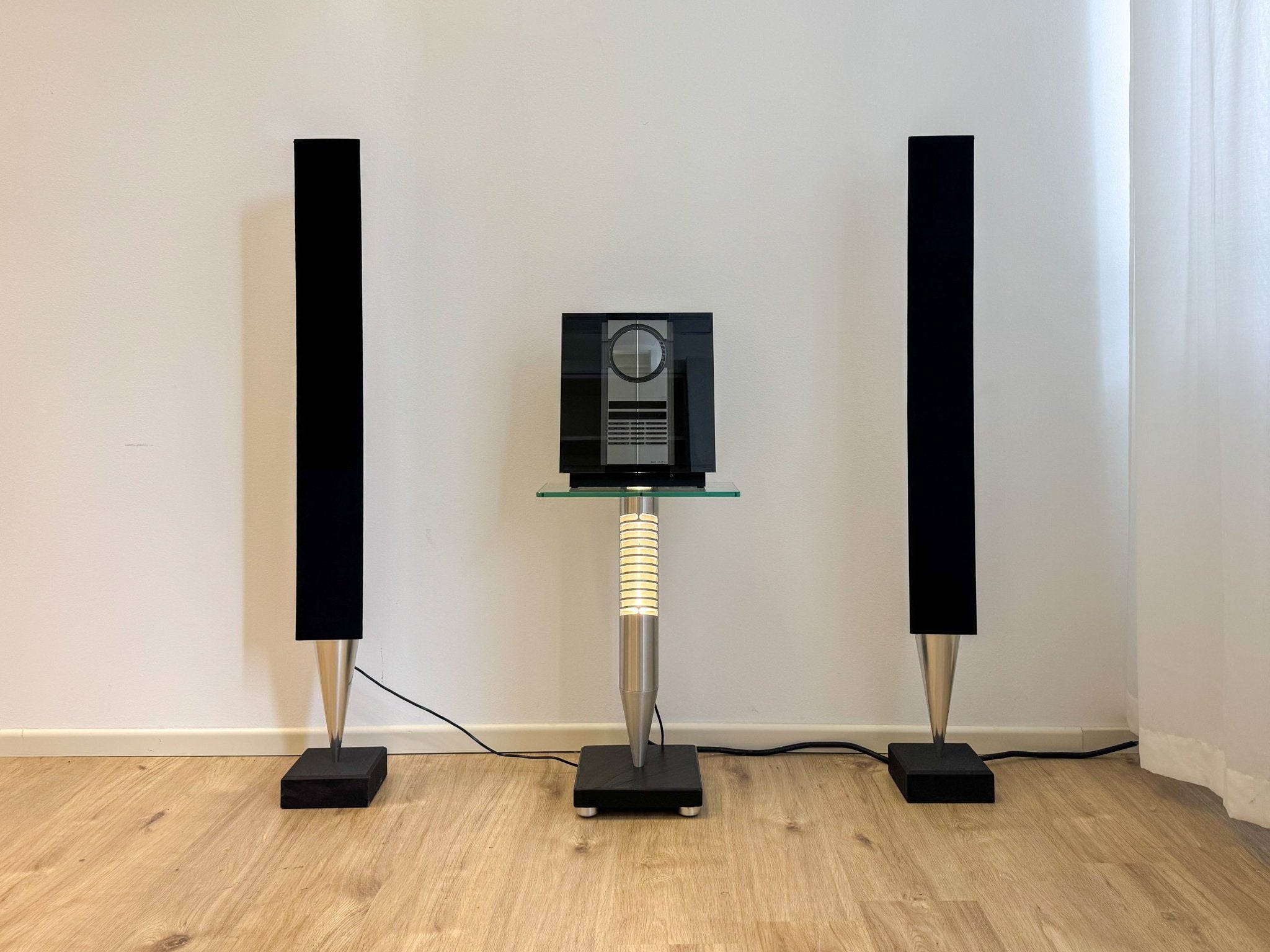 "BeoSound 3200" & "BeoLab 8000", Bang & Olufsen - Mid Century Friends - Vintage - Retro - Mid Century