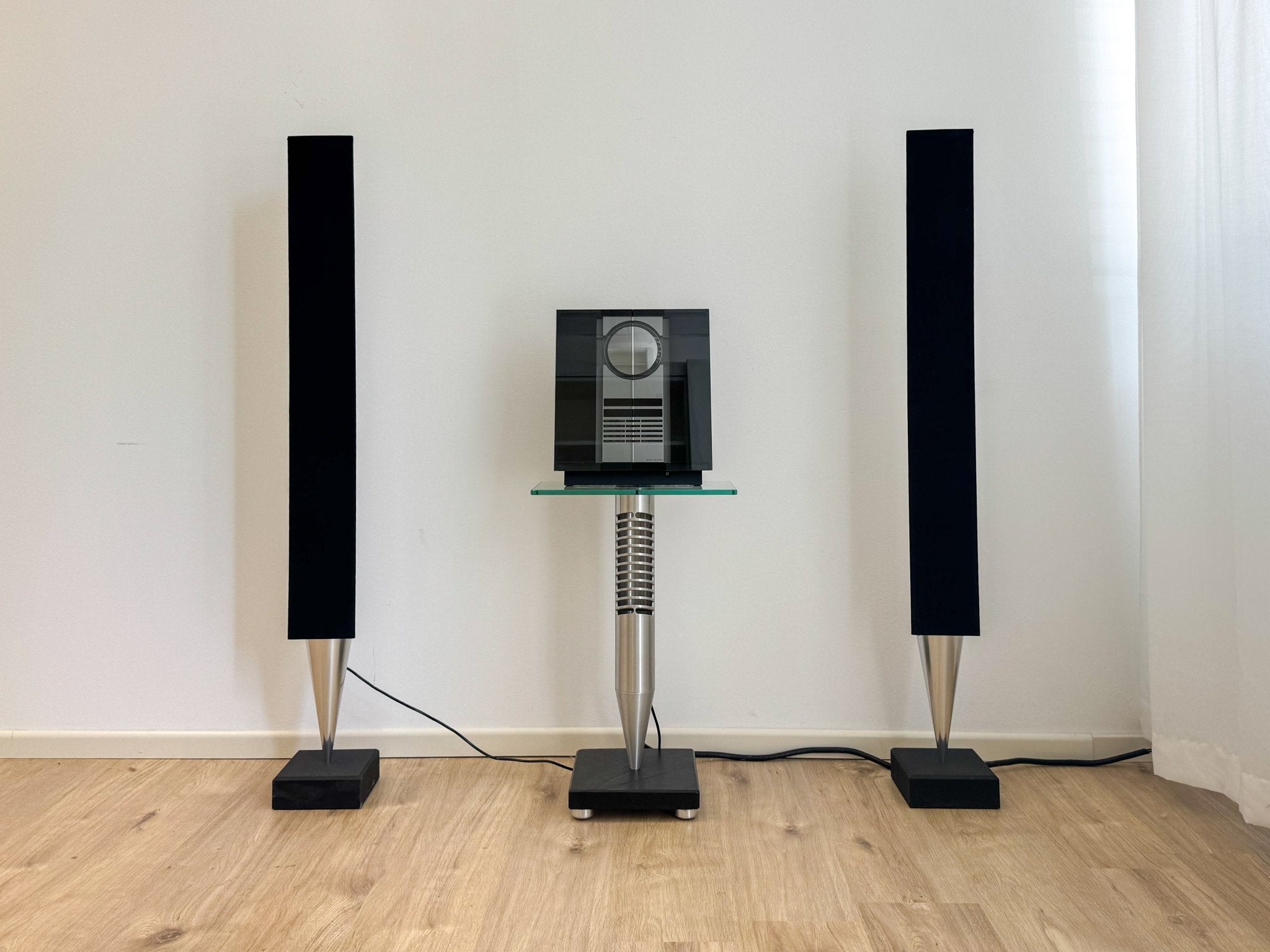 "BeoSound 3200" & "BeoLab 8000", Bang & Olufsen - Mid Century Friends - Vintage - Retro - Mid Century