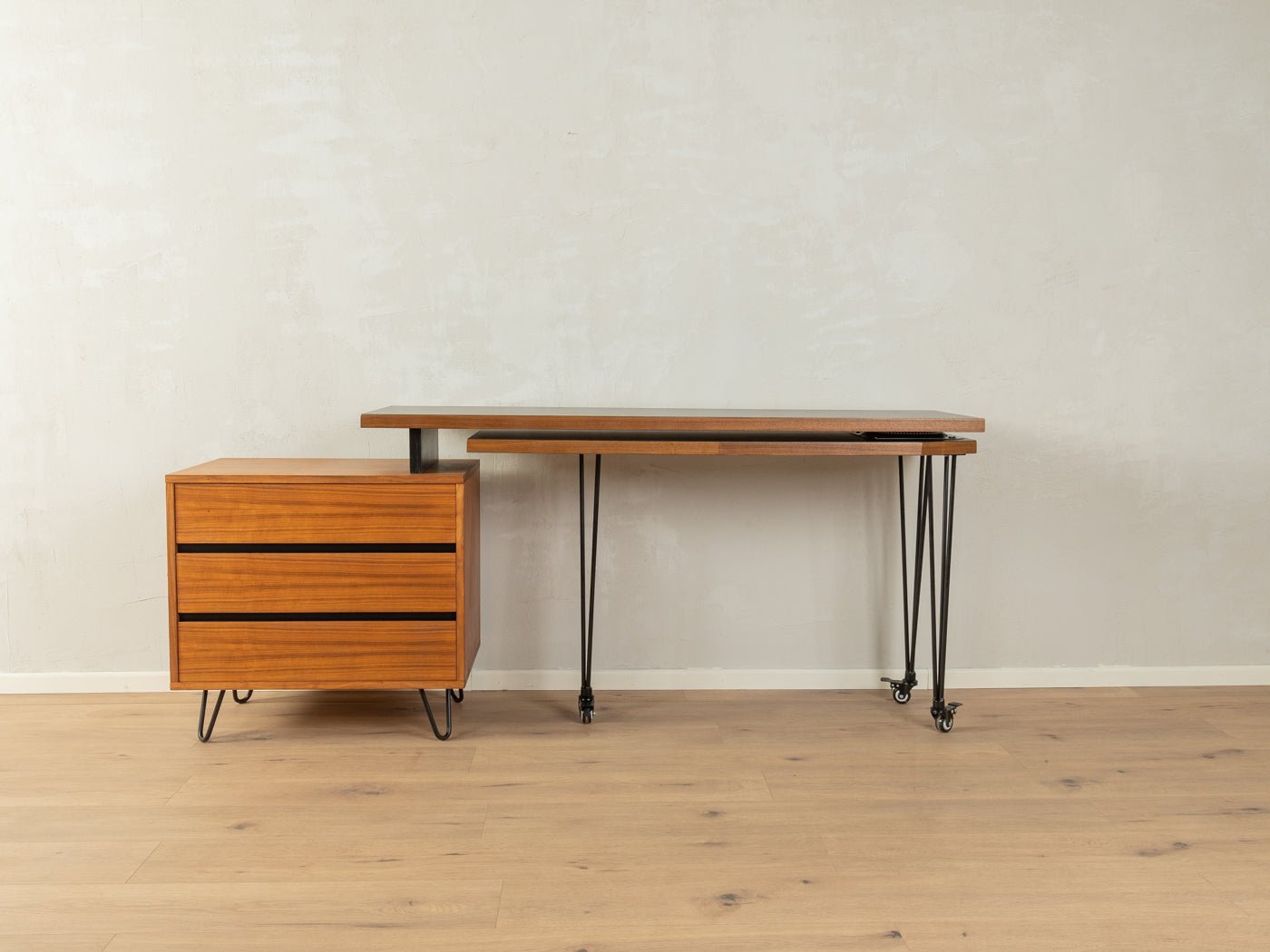 Einzigartiger Schreibtisch - Mid Century Friends - Vintage - Retro - Mid Century